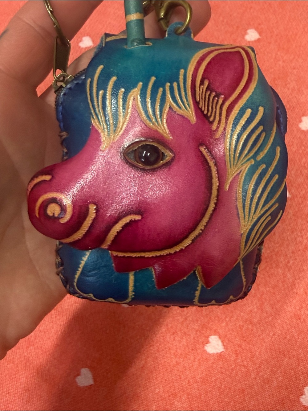 Hand made and embossed leather unicorn wristlet - Picture 3 of 17